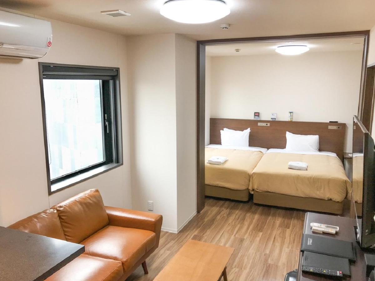 Livemax Budget Shinkansen-guchi โรงแรม 3*